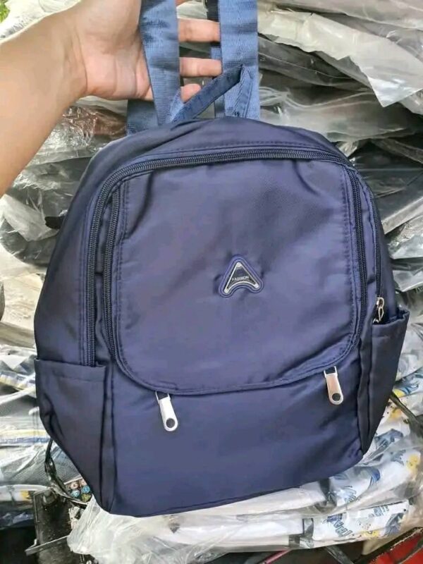 backpack wholesale suppliers