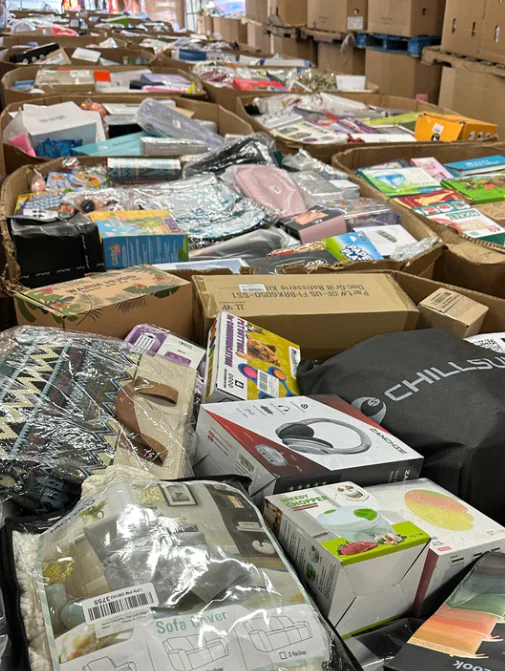Amazon Liquidation Warehouse Pallets